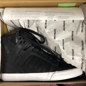 NWT Supra Skytop (hi-top) black/white Sneaker